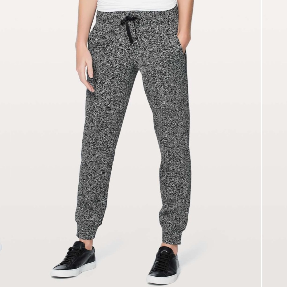 Lululemon Ready to Rulu Pant